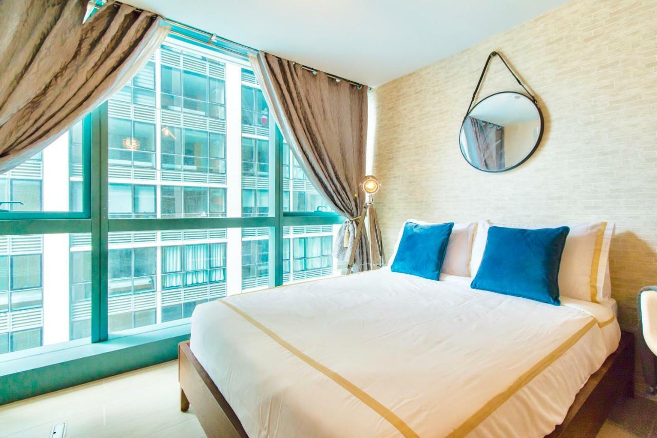 One Uptown Residence Bgc Pateros Extérieur photo